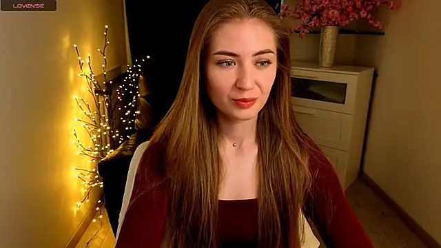 Snapshot of Adelyna_Bird chatting on May 22, 2026, 7:04 am Adelyna Bird online show from May 22, 2026, 7:04 am