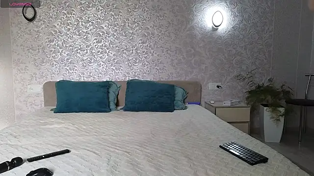 Snapshot of Monica_Sexy chatting on November 27, 2025, 7:32 am Monica Sexy online show from November 27, 2025, 7:32 am