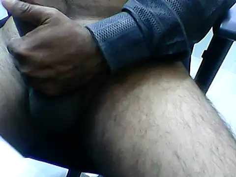 hotdikforu online show from February 6, 2025, 12:16 pm