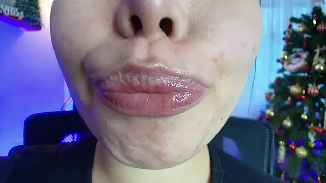 lisbet21x online show from December 28, 2024, 10:13 pm