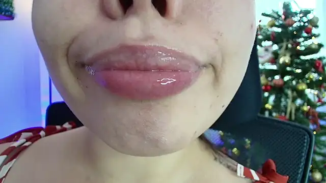 lisbet21x online show from December 29, 2024, 6:49 pm