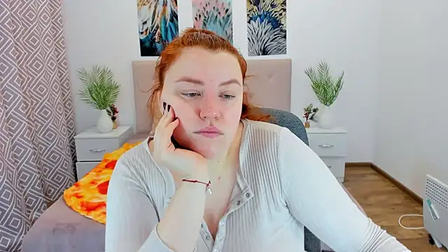 PolinaSalvatore online show from January 25, 2025, 7:49 am