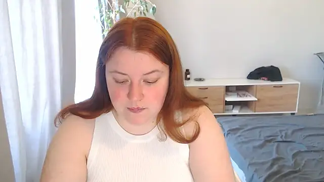 Snapshot of PolinaSalvatore chatting on April 23, 2026, 2:08 pm PolinaSalvatore online show from April 23, 2026, 2:08 pm