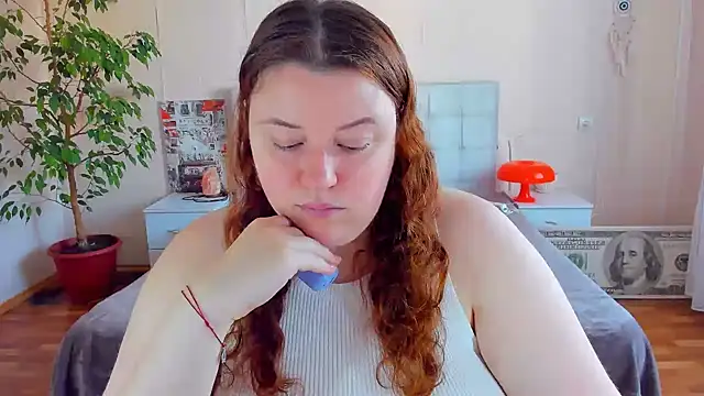 PolinaSalvatore online show from July 28, 2026, 12:59 pm