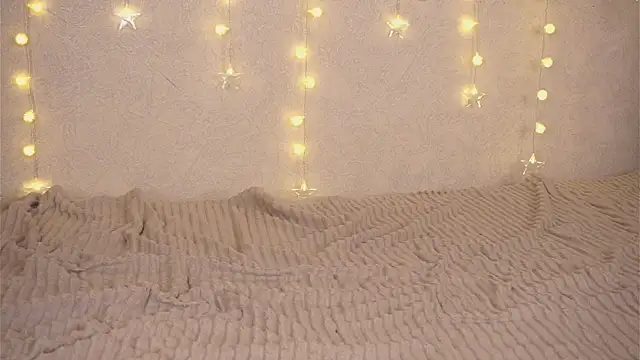 Snapshot of missbeatriss chatting on January 17, 2025, 12:21 pm missbeatriss online show from January 17, 2025, 12:21 pm