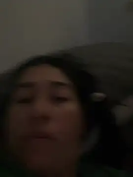 andreaisis2 online show from April 5, 2026, 5:43 pm