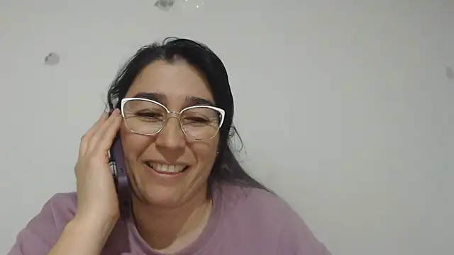 andreaisis2 online show from June 23, 2026, 2:42 am