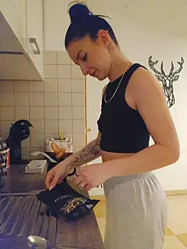 Snapshot of U_prolazu chatting on March 29, 2026, 9:04 pm U prolazu online show from March 29, 2026, 9:04 pm