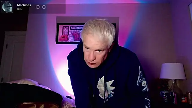 Snapshot of Snarfle82 chatting on December 5, 2025, 6:22 am Snarfle82 online show from December 5, 2025, 6:22 am