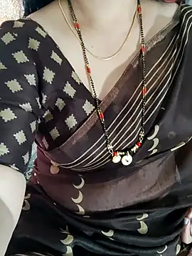 Indian desi wife online show from December 5, 2024, 5:37 am