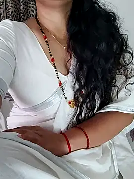 Indian desi wife online show from March 19, 2025, 7:17 pm
