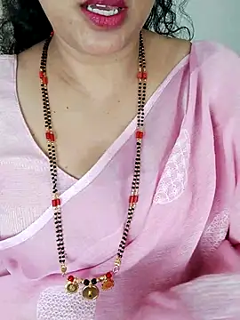Snapshot of Indian_desi_wife chatting on April 11, 2026, 2:27 am Indian desi wife online show from April 11, 2026, 2:27 am