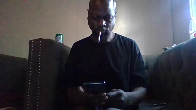 Snapshot of Daddy_hook chatting on March 2, 2026, 2:35 pm Daddy hook online show from March 2, 2026, 2:35 pm