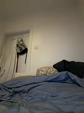 jannis1992 online show from June 17, 2026, 7:48 pm