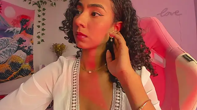 Snapshot of khaliope chatting on December 12, 2024, 3:21 am khaliope online show from December 12, 2024, 3:21 am