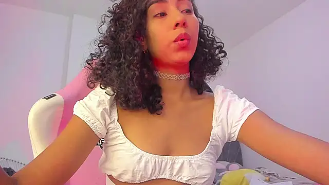 Snapshot of khaliope chatting on September 23, 2025, 7:06 pm khaliope online show from September 23, 2025, 7:06 pm