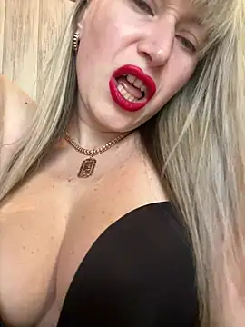 Kittenforyou online show from February 26, 2025, 1:41 pm