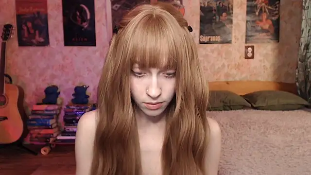 Friendly Ellie online show from November 29, 2025, 1:14 pm