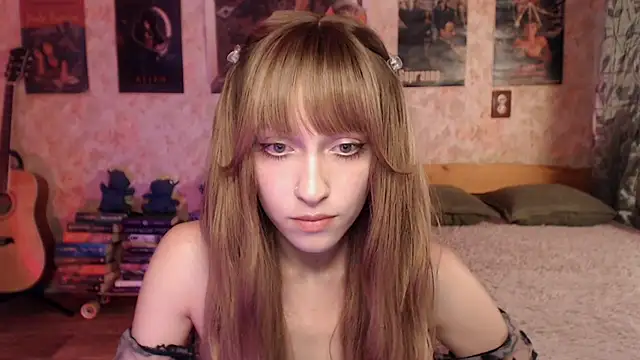 Friendly Ellie online show from July 8, 2026, 2:27 am
