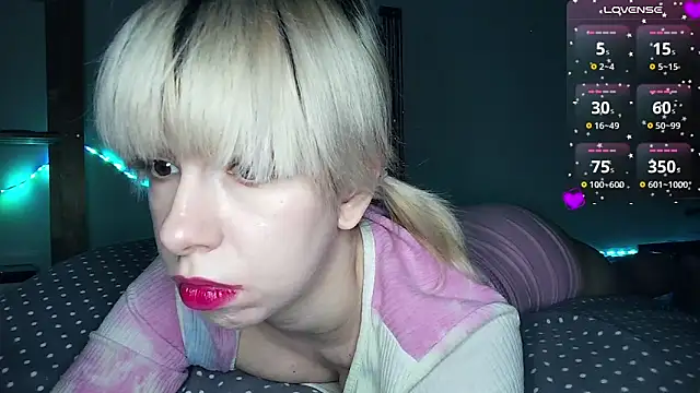 cruellagoth666 online show from December 11, 2024, 4:20 pm