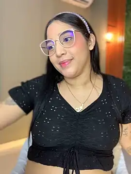 Amandanauty online show from December 15, 2024, 1:13 am