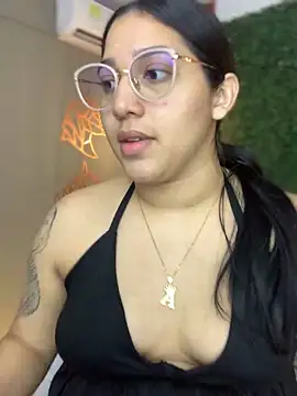 Amandanauty online show from December 16, 2024, 12:26 am