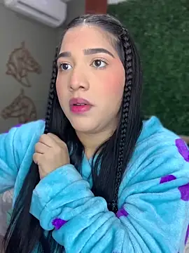 Amandanauty online show from January 3, 2025, 10:08 pm