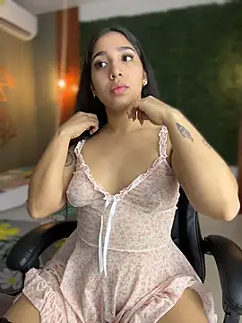 Amandanauty online show from March 12, 2026, 6:41 am