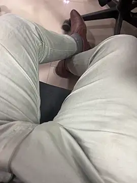 Snapshot of Bareilly_Boy1 chatting on February 26, 2025, 1:19 pm Bareilly Boy1 online show from February 26, 2025, 1:19 pm