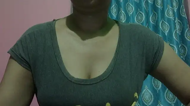 Snapshot of AVNI09- chatting on May 14, 2026, 11:39 am AVNI09- online show from May 14, 2026, 11:39 am
