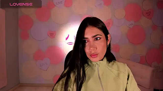 Snapshot of MarieJaneX chatting on January 5, 2025, 10:43 am MarieJaneX online show from January 5, 2025, 10:43 am