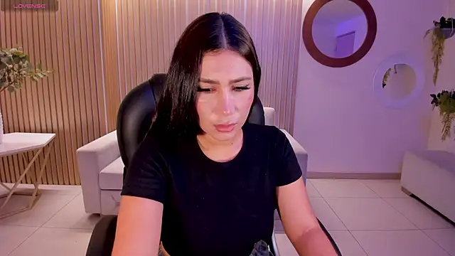 Snapshot of MarieJaneX chatting on February 8, 2025, 10:50 am MarieJaneX online show from February 8, 2025, 10:50 am