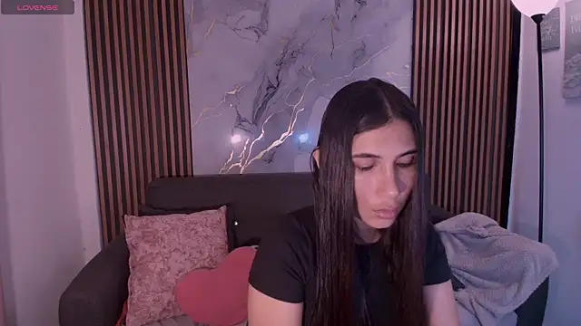 Snapshot of MarieJaneX chatting on October 18, 2025, 6:30 pm MarieJaneX online show from October 18, 2025, 6:30 pm