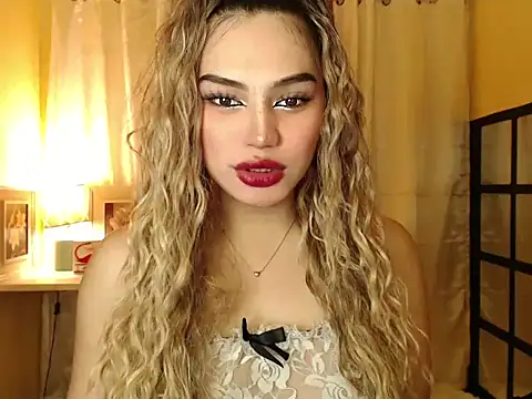 Snapshot of ObsessionAmber chatting on October 1, 2025, 5:24 am ObsessionAmber online show from October 1, 2025, 5:24 am