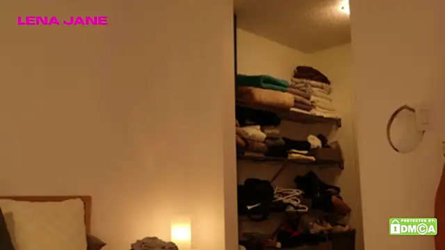 Lenajane  xx online show from March 3, 2025, 2:58 am