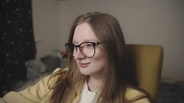 Snapshot of mollytuck chatting on February 2, 2025, 2:02 pm mollytuck online show from February 2, 2025, 2:02 pm