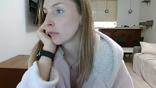 Snapshot of illusorycat chatting on September 24, 2025, 7:39 pm illusorycat online show from September 24, 2025, 7:39 pm