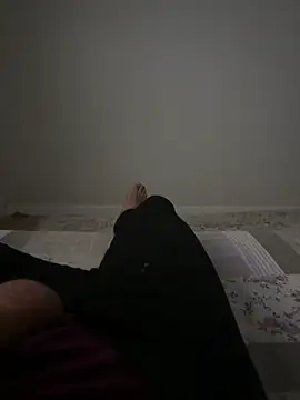 Snapshot of MAHKE12 chatting on November 26, 2025, 9:16 pm MAHKE12 online show from November 26, 2025, 9:16 pm