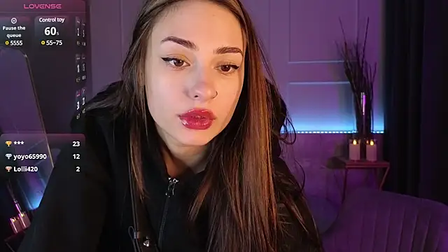 Snapshot of MilanaSugar chatting on February 21, 2025, 5:56 am MilanaSugar online show from February 21, 2025, 5:56 am