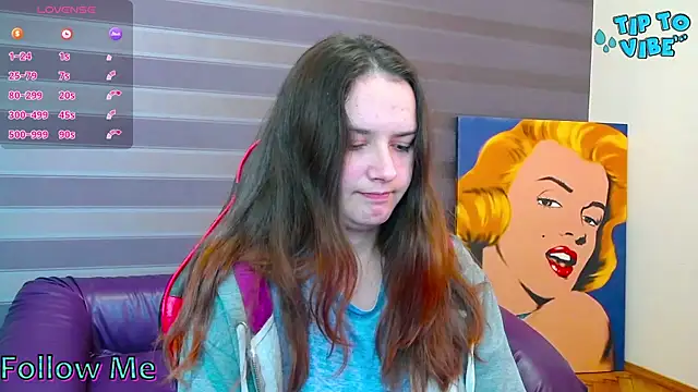 iris nikhols online show from October 19, 2025, 3:40 am