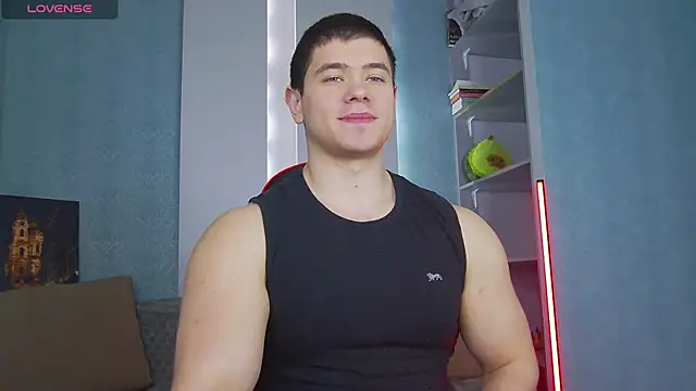 Arilas  online show from March 12, 2025, 7:46 am