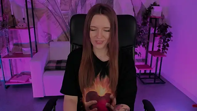 Snapshot of JennyDens chatting on January 14, 2025, 10:48 am JennyDens online show from January 14, 2025, 10:48 am