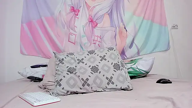 Snapshot of sweet_pinkberry chatting on November 18, 2025, 2:17 am sweet pinkberry online show from November 18, 2025, 2:17 am