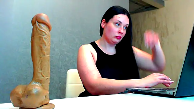 WorshipLilit online show from March 9, 2025, 9:36 pm