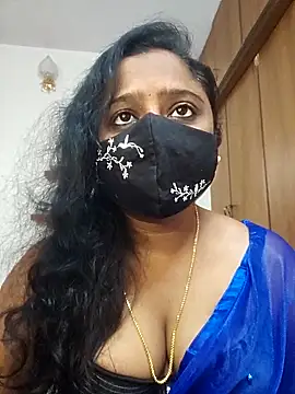 sexynayan23 online show from October 23, 2025, 5:07 am