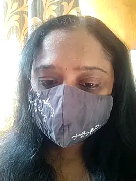 sexynayan23 online show from December 19, 2025, 5:03 am