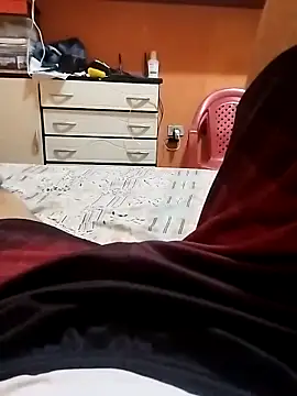 Emanuel45js online show from December 2, 2024, 11:40 pm