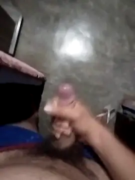 Emanuel45js online show from December 3, 2025, 1:57 am