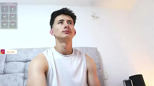 Snapshot of _Alexxx chatting on December 14, 2024, 12:22 am Alexxx online show from December 14, 2024, 12:22 am