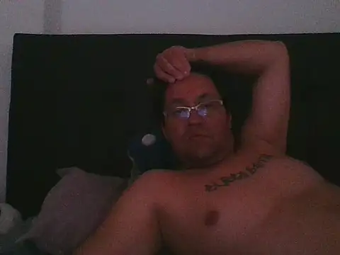 JJ18vader online show from November 5, 2025, 7:58 pm